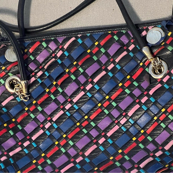 Colorful Hand Weaved Faux Leather Purse 🥳 - Picture 5 of 10
